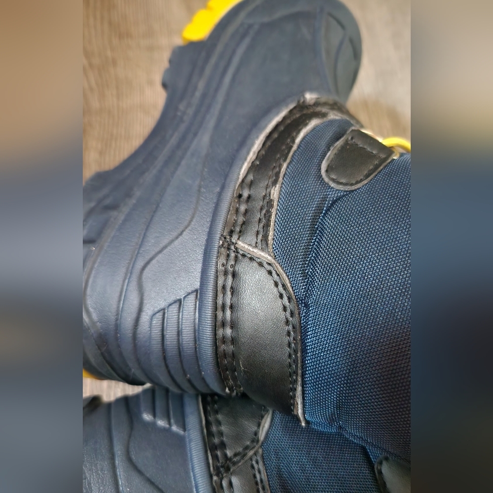 Nova Mountain Little Kid's Snow Boots Navy Yellow Size 10.5 Kids - Picture 8 of 8